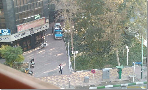 پارک در پیاده رو